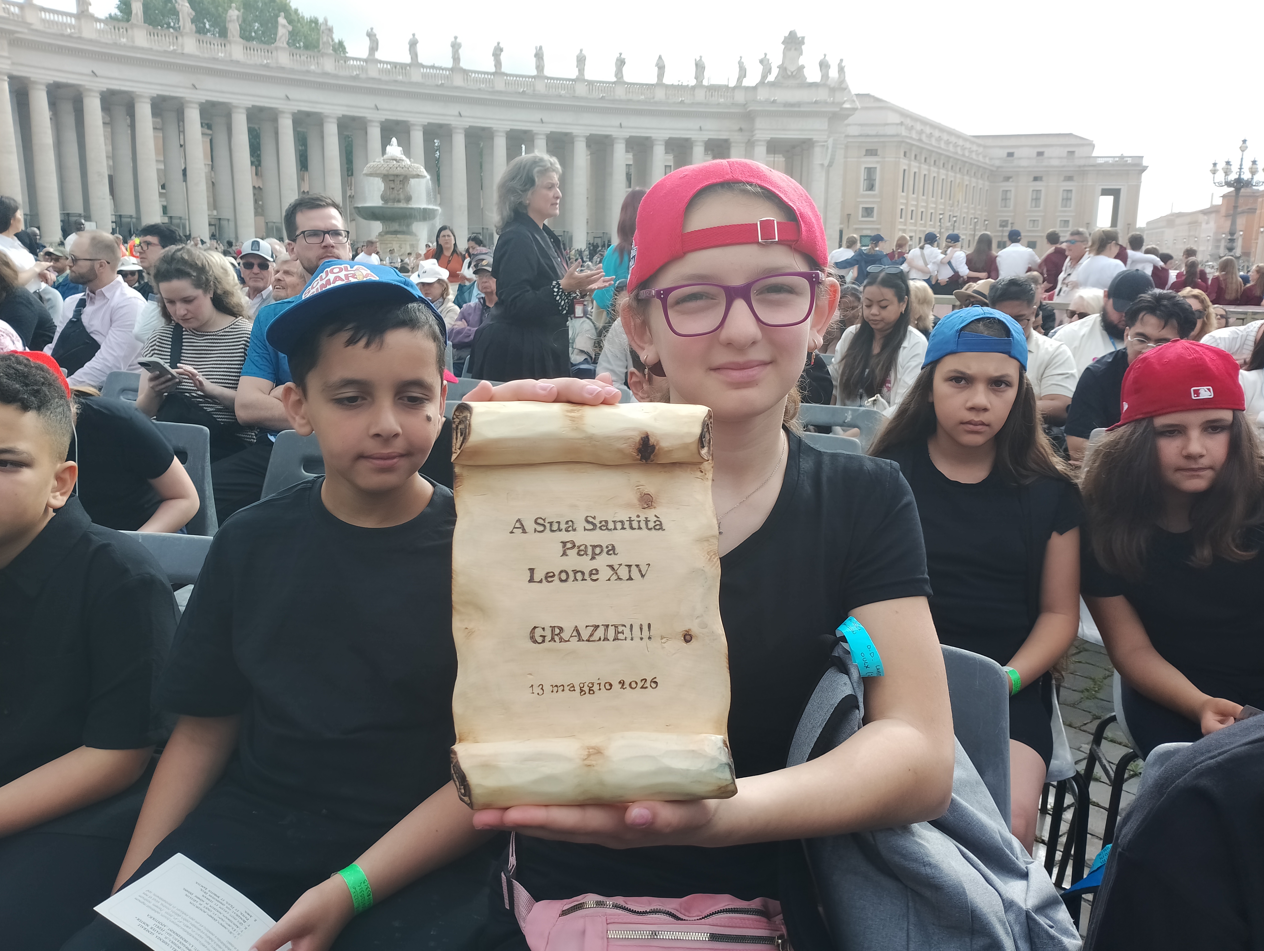 La pergamena donata al Papa.jpg